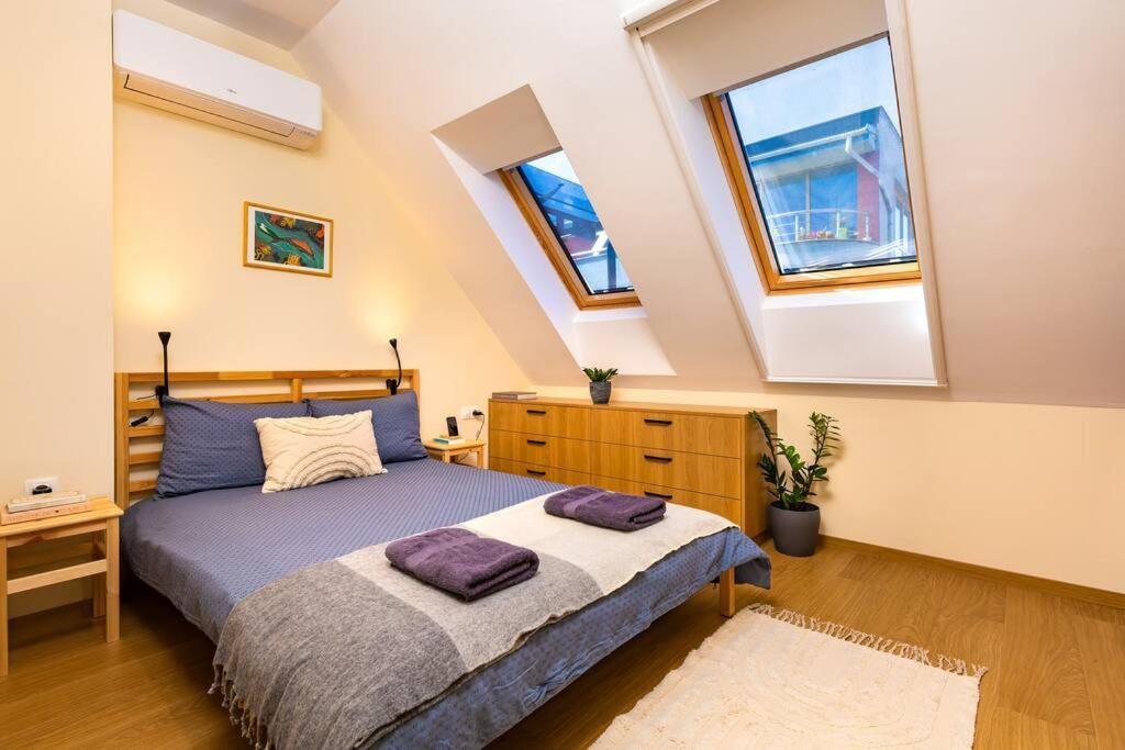 Hills View Central Apartment Plovdiv Bagian luar foto